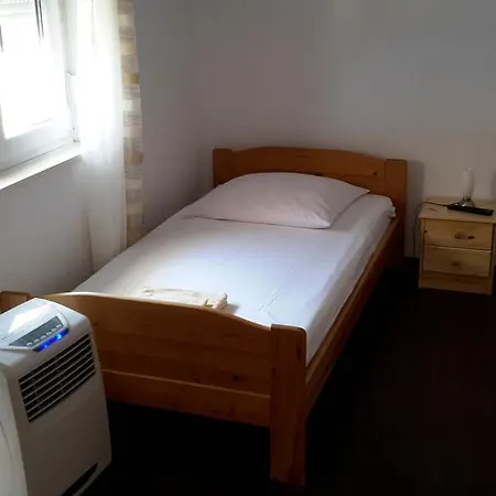 Mrdan Apartment