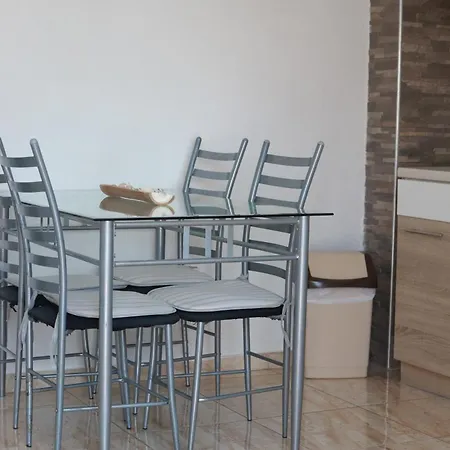 Apartment Mrdan Seget Vranjica