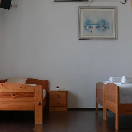 Apartman Mrdan Seget Vranjica