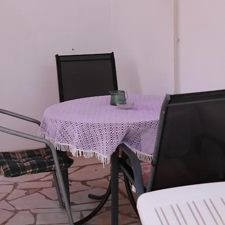 Apartment Mrdan Seget Vranjica