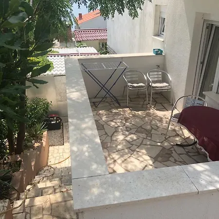 Mrdan Apartment Seget Vranjica